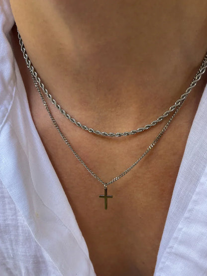 Seralyn™ Cross Necklace | Silver