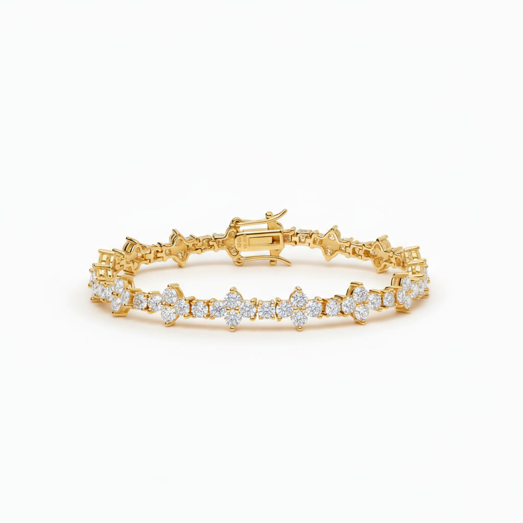 Seralyn™ Moissanite Thorn Bracelet